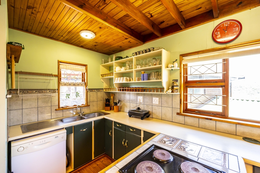 10 Bedroom Property for Sale in Cintsa East Eastern Cape